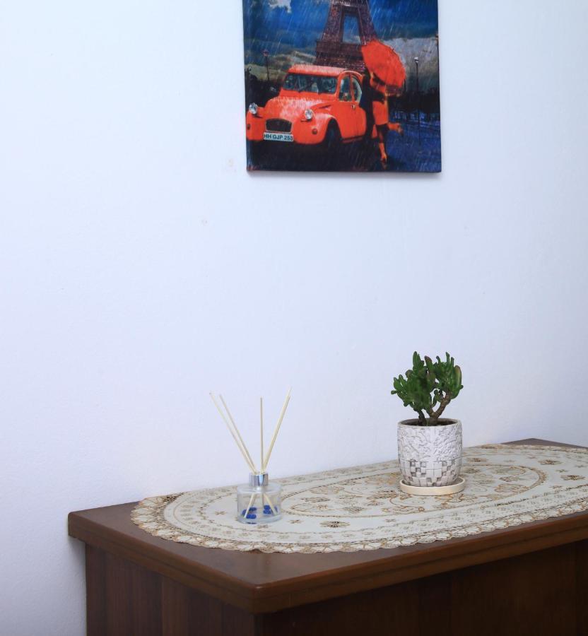 Beautiful Apartment At Port Side! Durrës Esterno foto